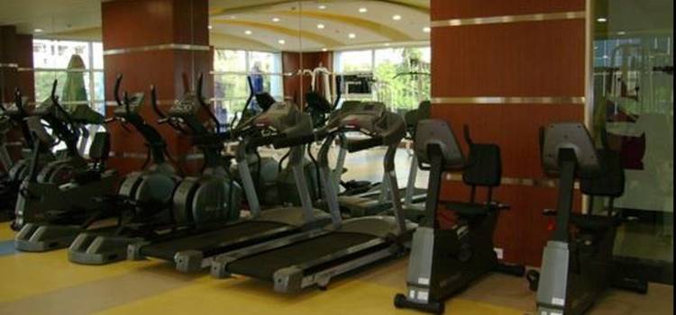 Fizzique Fitness & Health Spa-Lower Parel-3550.jpg