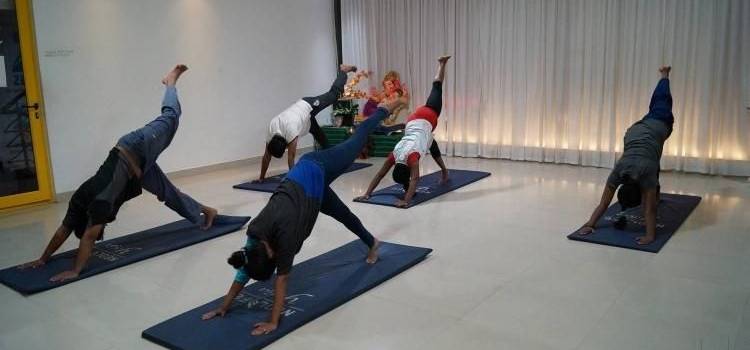 Neolife yoga Studio-Kundalahalli-8246.jpg