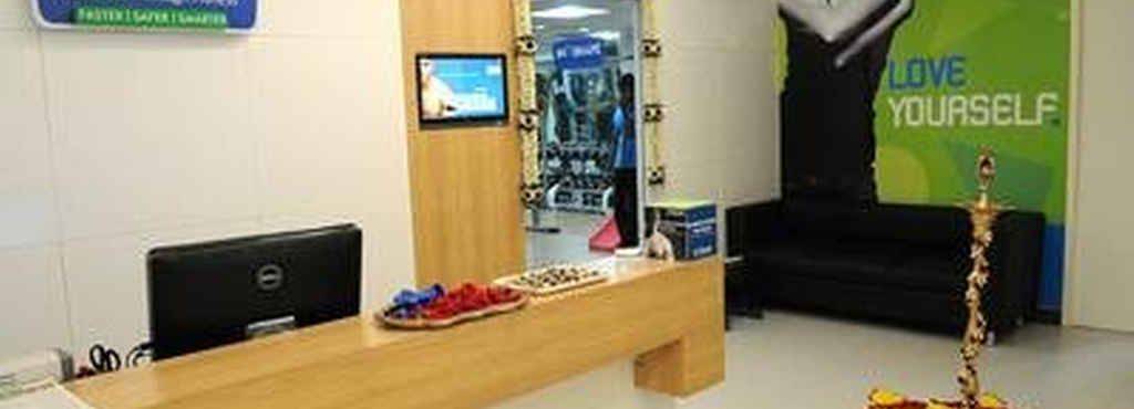 center-img