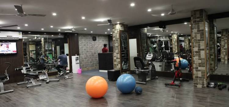 Naren Fitness-Srinagar Colony-5425.jpg