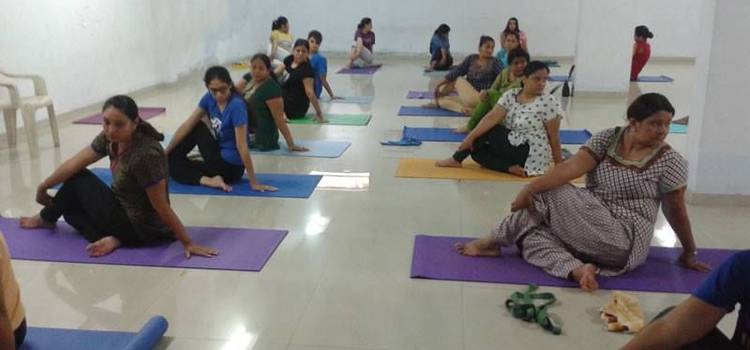 Brinda yoga classes-Vastral-6660.jpg