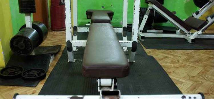 Vinays Muscles & Curves Gym-Bhandup East-4705.jpg
