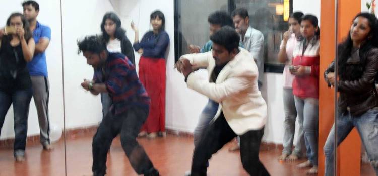 Nikhil Dance Studio-Bibvewadi-7073.jpg